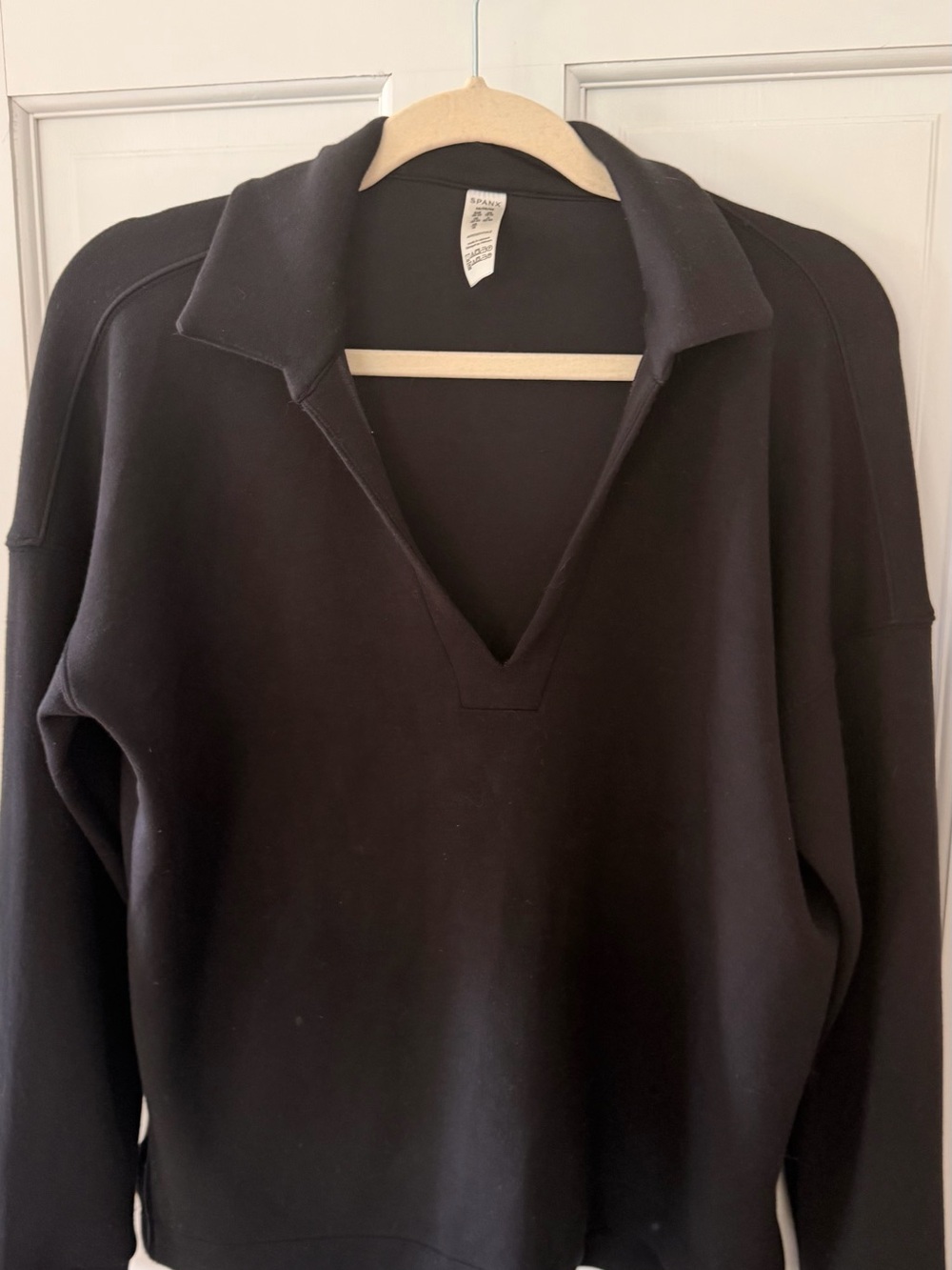 SPANX AirEssentials Polo Top Women’s M Very Black Johnny Collar Pullover